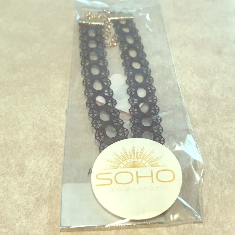 🔴 90’s Style Black Choker